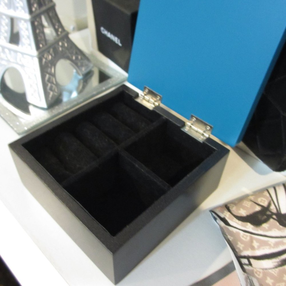 Turquoise Jewelry Box - Picture 7 of 8